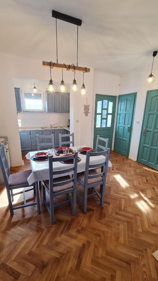 Apartament Ri-jo *